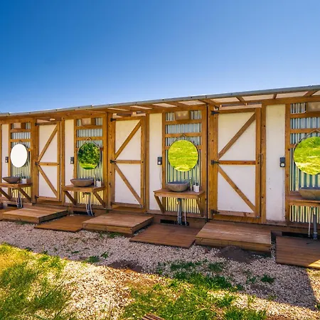 Οργανωμένο κάμπινγκ Kampaoh Rianxo *